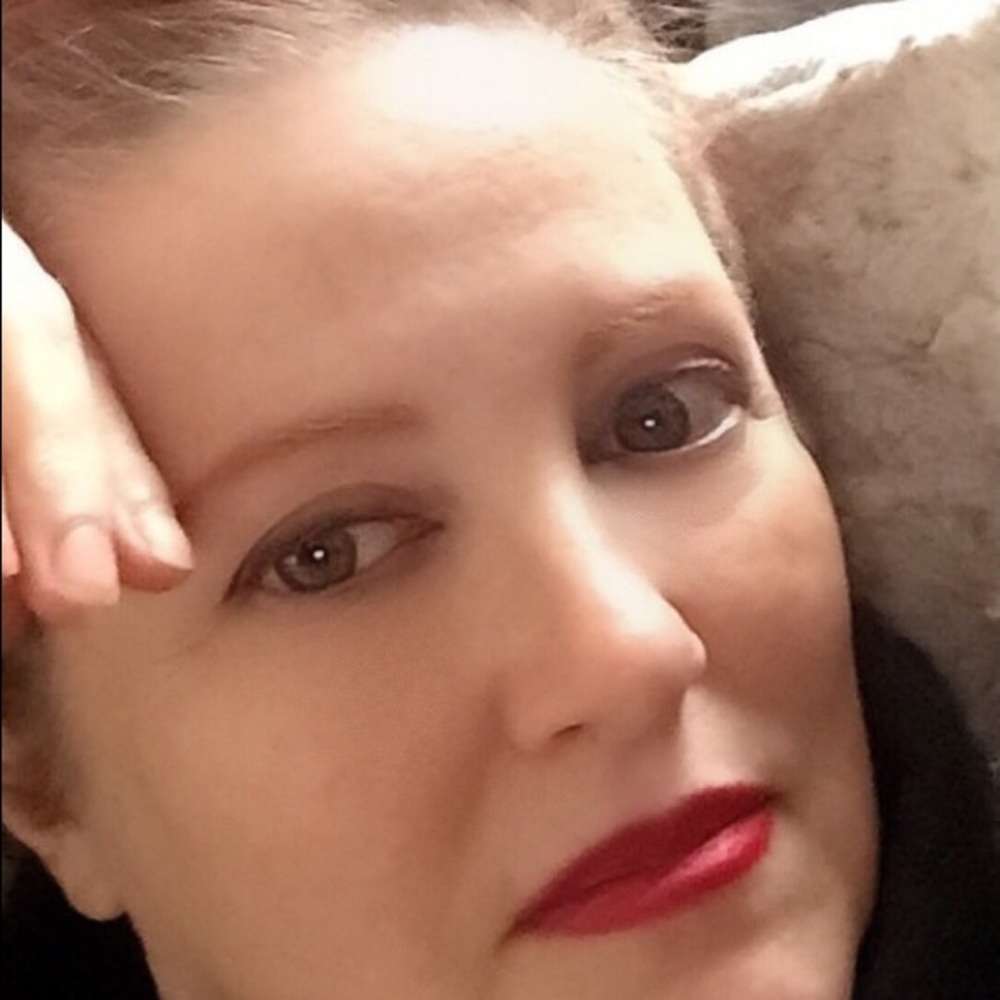 Meet your Posher, Marion